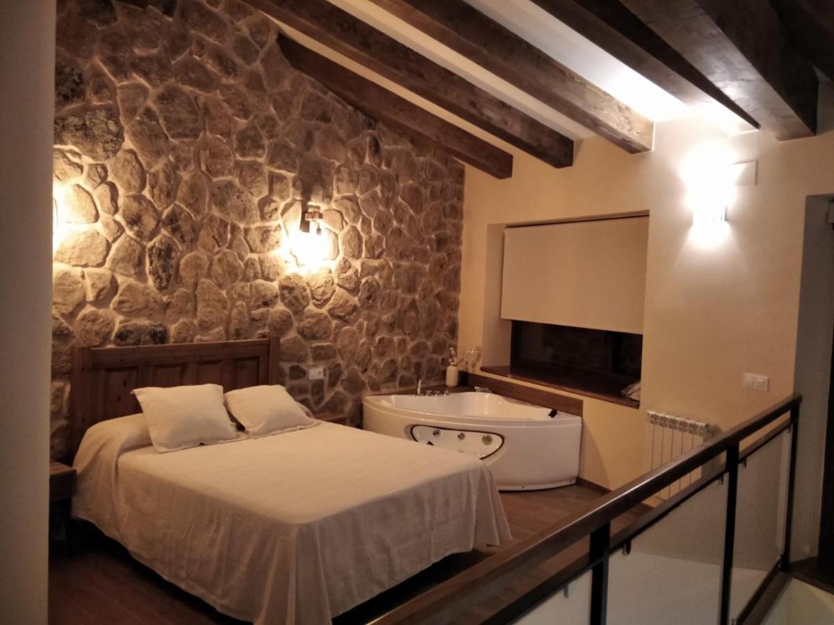 Loboratorio Rural - La Majada Del Acebo Villa Navatejares Exterior photo